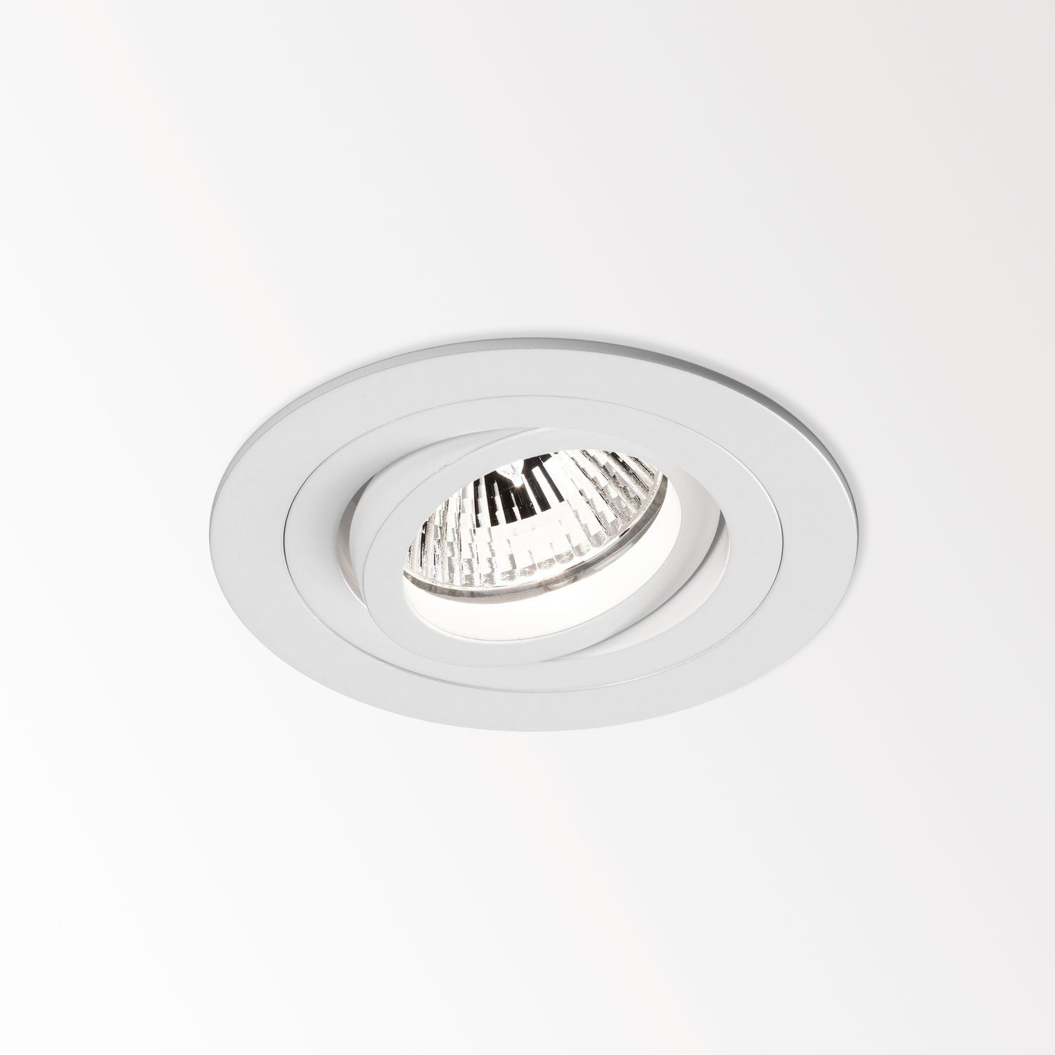 Delta Light 202 01 1010 W CIRCLE Hi S2, белый, GU10 100-240V 50-60Hz, встраиваемый в потолок светильник, Delta Light, Бельгия Delta Light 202 01 1010 W CIRCLE Hi S2, белый, GU10 100-240V 50-60Hz, встраиваемый в потолок светильник, Delta Light, Бельгия