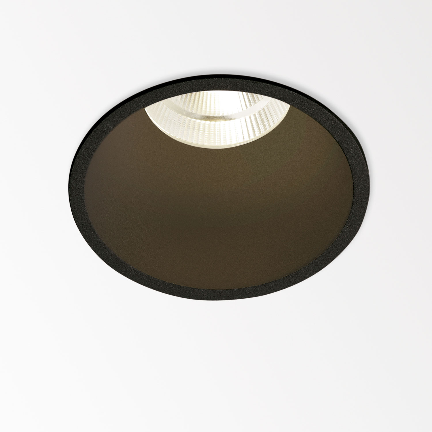 Delta Light 202 272 1902 MMAT DEEP RINGO LED SOFT-9, золото матовый, NON ADJUSTABLE; INCL.1 x LED WHITE 10W CRI>90 2700-1800K 565lm; INCL.1 x REFLECTOR FL-40°; EXCL.DIMMABLE LED POWER SUPPLY 650mA-DC; , CRI 90, SOFT DIM (2700K - 1800K), 365 lm 12 W 32 lm W, встраиваемый в потолок светильник, Delta Light, Бельгия Delta Light 202 272 1902 MMAT DEEP RINGO LED SOFT-9, золото матовый, NON ADJUSTABLE; INCL.1 x LED WHITE 10W CRI>90 2700-1800K 565lm; INCL.1 x REFLECTOR FL-40°; EXCL.DIMMABLE LED POWER SUPPLY 650mA-DC; , CRI 90, SOFT DIM (2700K - 1800K), 365 lm 12 W 32 lm W, встраиваемый в потолок светильник, Delta Light, Бельгия