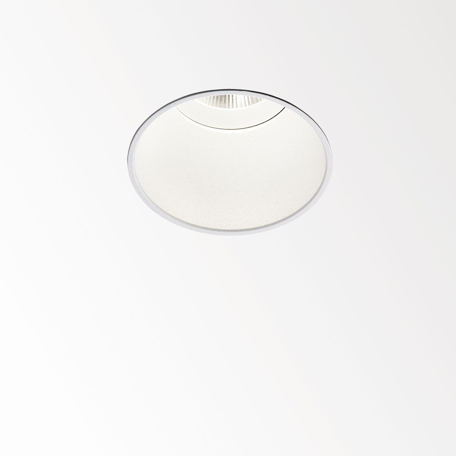 Delta Light 202 146 811 932 MMAT DIRO TRIMLESS LED IP 93033, золото матовый, NON ADJUSTABLE; INCL.1 x LED WHITE 7,1-10,4W CRI>90 3000K max.1075lm; INCL.1 x REFLECTOR FL-33°; EXCL.LED POWER SUPPLY 350-500mA-DC; ON REQUEST : CRI > 95; , CRI 90, Теплый белый (+3000K), 818 lm 12 W 68 lm W, встраиваемый в потолок светильник, Delta Light, Бельгия Delta Light 202 146 811 932 MMAT DIRO TRIMLESS LED IP 93033, золото матовый, NON ADJUSTABLE; INCL.1 x LED WHITE 7,1-10,4W CRI>90 3000K max.1075lm; INCL.1 x REFLECTOR FL-33°; EXCL.LED POWER SUPPLY 350-500mA-DC; ON REQUEST : CRI > 95; , CRI 90, Теплый белый (+3000K), 818 lm 12 W 68 lm W, встраиваемый в потолок светильник, Delta Light, Бельгия