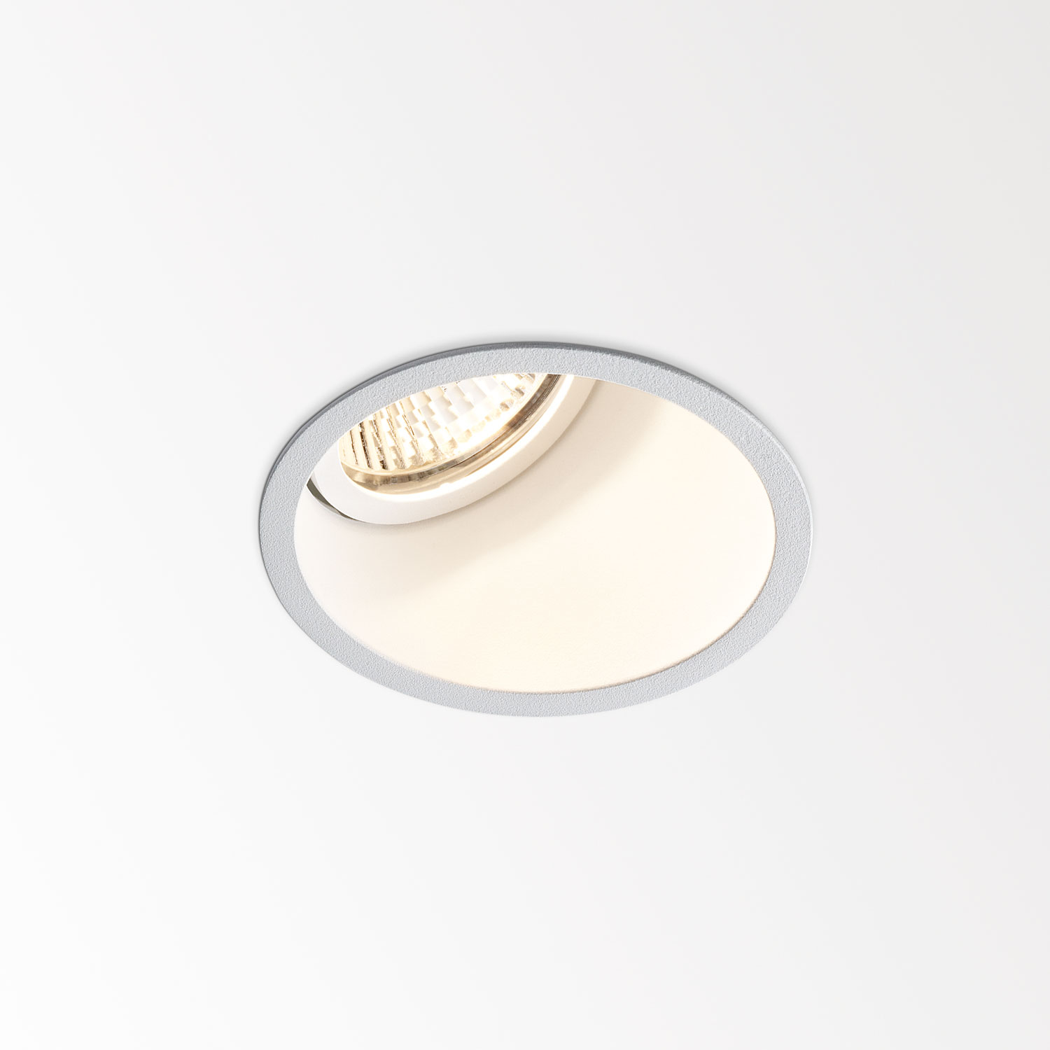 Delta Light 202 14 80 W DIRO 130 S1, белый, GX5.3 12V EXCL.TRANSFO, встраиваемый в потолок светильник, Delta Light, Бельгия Delta Light 202 14 80 W DIRO 130 S1, белый, GX5.3 12V EXCL.TRANSFO, встраиваемый в потолок светильник, Delta Light, Бельгия