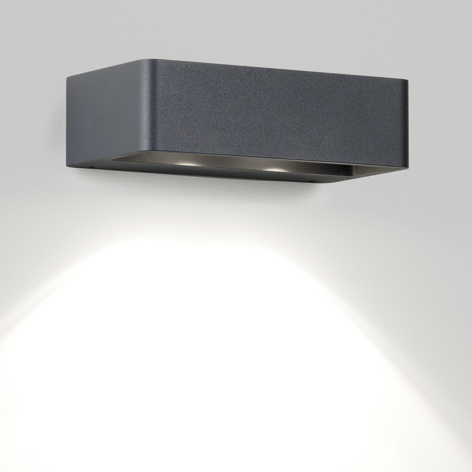 Delta Light 275 04 812 930 N GALA L OK LED 930, dark grey, 100-240V 50-60Hz, CRI 90, Теплый белый (+3000K), 905 lm 11 W 84 lm W, накладной настенный светильник, Delta Light, Бельгия Delta Light 275 04 812 930 N GALA L OK LED 930, dark grey, 100-240V 50-60Hz, CRI 90, Теплый белый (+3000K), 905 lm 11 W 84 lm W, накладной настенный светильник, Delta Light, Бельгия