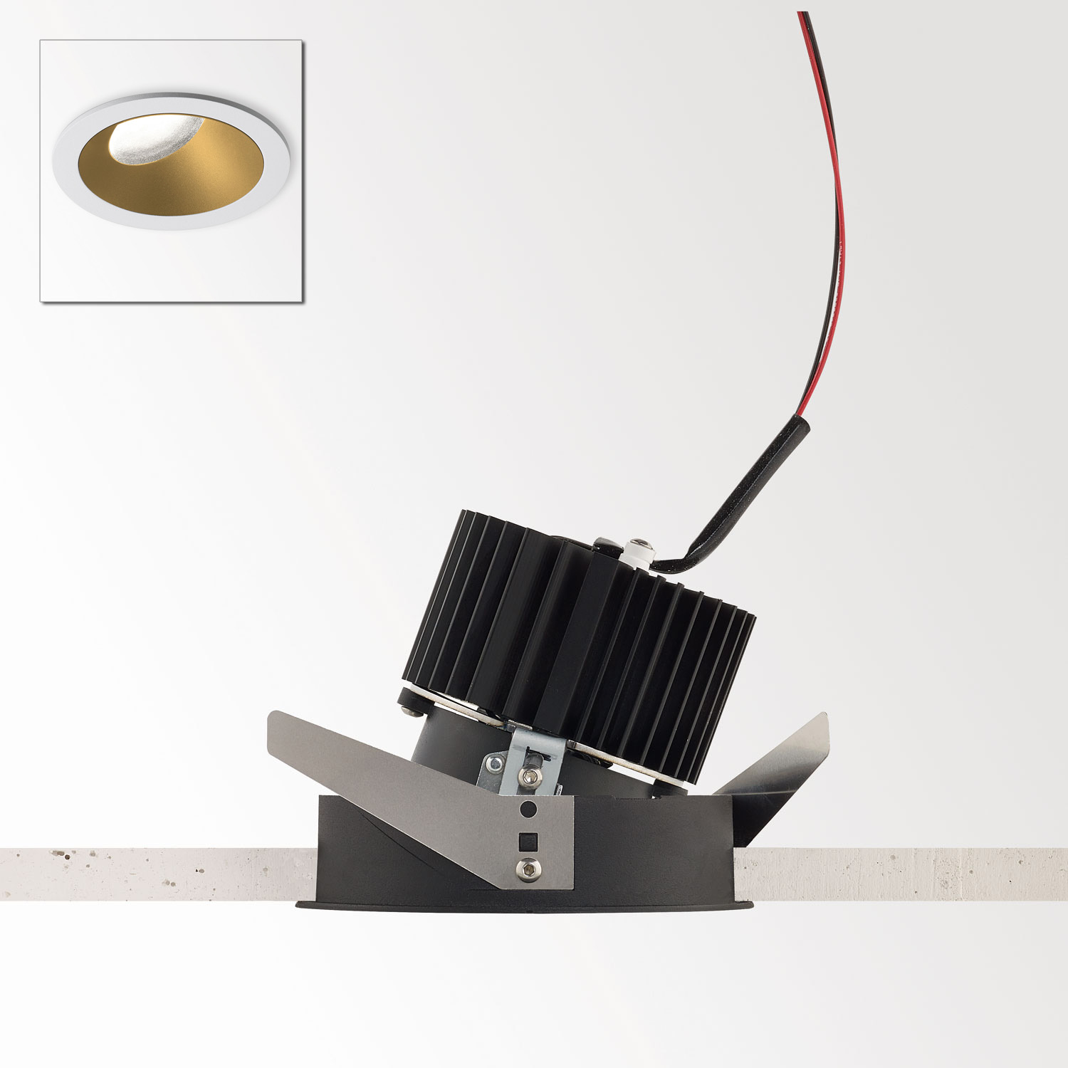 Delta Light 404 31 1902 iMAX WALLWASH SOFT-9, , NON ADJUSTABLE; INCL.1 x LED WHITE 10W CRI>90 2700-1800K 565lm; INCL.1 x REFLECTOR FL-40°; EXCL.DIMMABLE LED POWER SUPPLY 650mA-DC; , CRI 90, SOFT DIM (2700K - 1800K), 289 lm 12 W 25 lm W, встраиваемый в потолок светильник, Delta Light, Бельгия Delta Light 404 31 1902 iMAX WALLWASH SOFT-9, , NON ADJUSTABLE; INCL.1 x LED WHITE 10W CRI>90 2700-1800K 565lm; INCL.1 x REFLECTOR FL-40°; EXCL.DIMMABLE LED POWER SUPPLY 650mA-DC; , CRI 90, SOFT DIM (2700K - 1800K), 289 lm 12 W 25 lm W, встраиваемый в потолок светильник, Delta Light, Бельгия