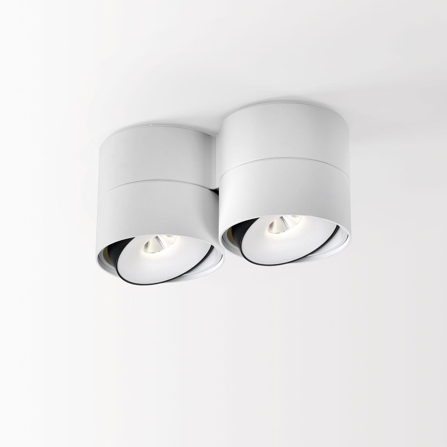 Delta Light 315 41 812 932 W LINK 2 93033, белый, 120-240V 50-60Hz, CRI 90, Теплый белый (+3000K), 1260 lm 16 W 77 lm W, накладной потолочный светильник, Delta Light, Бельгия Delta Light 315 41 812 932 W LINK 2 93033, белый, 120-240V 50-60Hz, CRI 90, Теплый белый (+3000K), 1260 lm 16 W 77 lm W, накладной потолочный светильник, Delta Light, Бельгия