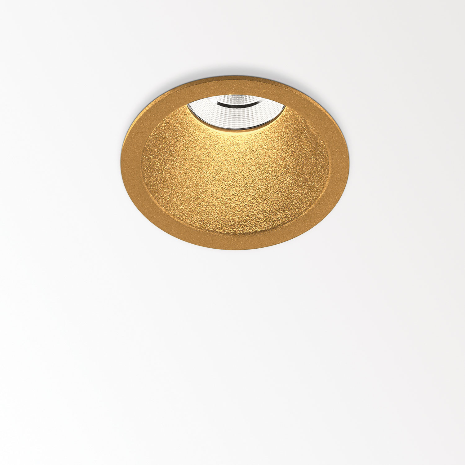 Delta Light 415 122 832 MMAT MINI DEEP RINGO 83020, золото матовый, NON ADJUSTABLE; INCL.1 x LED WHITE 4,1-6W CRI>80 3000K max.558lm; INCL.1 x LENS FL-20°; EXCL.LED POWER SUPPLY 350-500mA-DC; ON REQUEST : 4000K; , CRI 80, Теплый белый (+3000K), 493 lm 7 W 71 lm W, встраиваемый в потолок светильник, Delta Light, Бельгия Delta Light 415 122 832 MMAT MINI DEEP RINGO 83020, золото матовый, NON ADJUSTABLE; INCL.1 x LED WHITE 4,1-6W CRI>80 3000K max.558lm; INCL.1 x LENS FL-20°; EXCL.LED POWER SUPPLY 350-500mA-DC; ON REQUEST : 4000K; , CRI 80, Теплый белый (+3000K), 493 lm 7 W 71 lm W, встраиваемый в потолок светильник, Delta Light, Бельгия