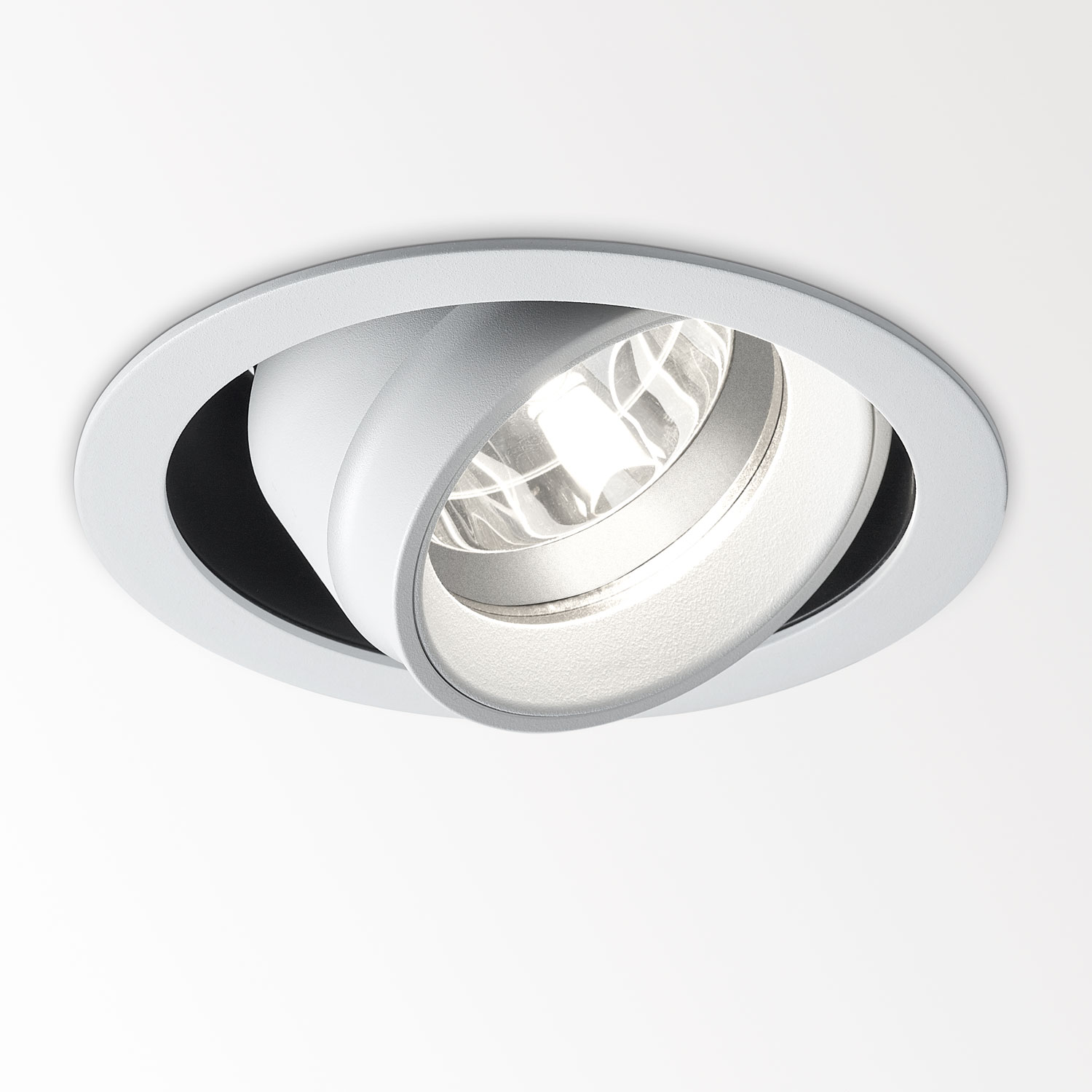 Delta Light 202 406 20 921 W PINTOR 90 ST XR09 92711 S1, белый, ADJUSTABLE 0°- 30° 355°; INCL.1 x LED XICATO ARTIST 13,6-19,5W CRI>95 2700K max.1110lm; INCL.1 x REFLECTOR SP-11°; EXCL.DIMMABLE LED POWER SUPPLY 500-700mA-DC; , CRI 95, Галогенные Белый (+2700K), 889 lm 22 W 40 lm W, встраиваемый в потолок светильник, Delta Light, Бельгия Delta Light 202 406 20 921 W PINTOR 90 ST XR09 92711 S1, белый, ADJUSTABLE 0°- 30° 355°; INCL.1 x LED XICATO ARTIST 13,6-19,5W CRI>95 2700K max.1110lm; INCL.1 x REFLECTOR SP-11°; EXCL.DIMMABLE LED POWER SUPPLY 500-700mA-DC; , CRI 95, Галогенные Белый (+2700K), 889 lm 22 W 40 lm W, встраиваемый в потолок светильник, Delta Light, Бельгия