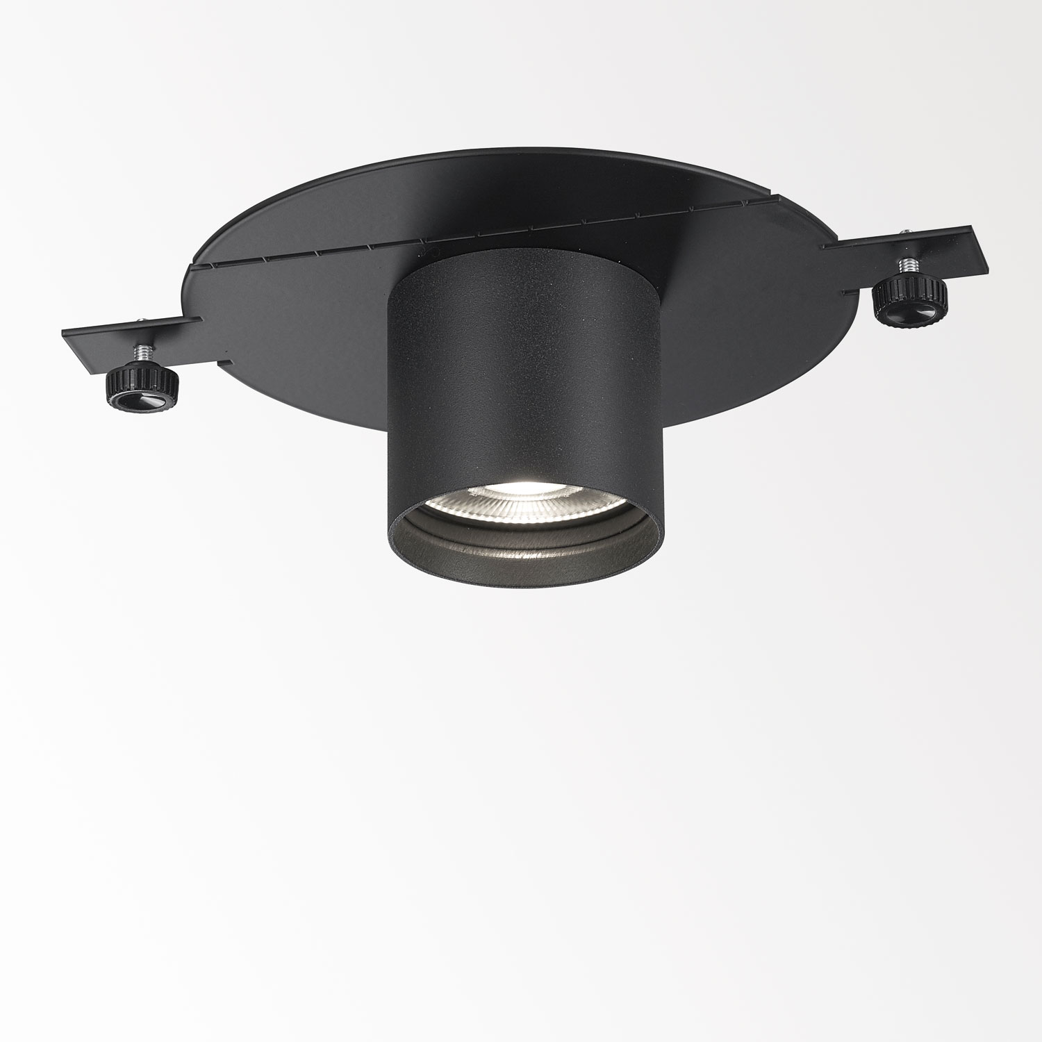 Delta Light 2.02913E+11 PUT LED CENTER 93020, , NON ADJUSTABLE; INCL.1 x LED WHITE 7,1-10,4W CRI>90 3000K max.1075lm; INCL.1 x LENS FL-20°; EXCL.LED POWER SUPPLY 350-500mA-DC; ON REQUEST : CRI > 95; , CRI 90, Теплый белый (+3000K), 780 lm 12 W 65 lm W, встраиваемый в потолок светильник, Delta Light, Бельгия Delta Light 2.02913E+11 PUT LED CENTER 93020, , NON ADJUSTABLE; INCL.1 x LED WHITE 7,1-10,4W CRI>90 3000K max.1075lm; INCL.1 x LENS FL-20°; EXCL.LED POWER SUPPLY 350-500mA-DC; ON REQUEST : CRI > 95; , CRI 90, Теплый белый (+3000K), 780 lm 12 W 65 lm W, встраиваемый в потолок светильник, Delta Light, Бельгия