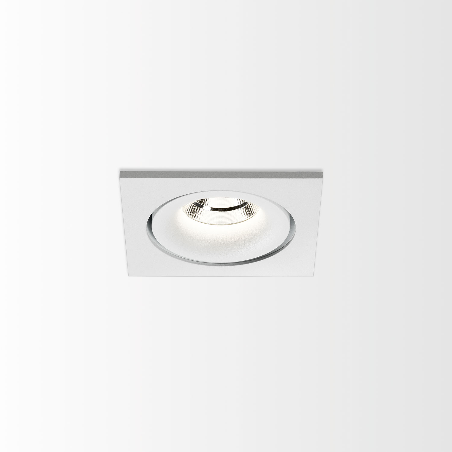 Delta Light 202 38 811 923 W REO S OK 92750 S1, белый, ADJUSTABLE 0°- 30° 350°; INCL.1 x LED WHITE 7,1-10,4W CRI>90 2700K max.1032lm; INCL.1 x REFLECTOR WFL-50°; EXCL.LED POWER SUPPLY 350-500mA-DC; , CRI 90, Галогенные Белый (+2700K), 830 lm 12 W 69 lm W, встраиваемый в потолок светильник, Delta Light, Бельгия Delta Light 202 38 811 923 W REO S OK 92750 S1, белый, ADJUSTABLE 0°- 30° 350°; INCL.1 x LED WHITE 7,1-10,4W CRI>90 2700K max.1032lm; INCL.1 x REFLECTOR WFL-50°; EXCL.LED POWER SUPPLY 350-500mA-DC; , CRI 90, Галогенные Белый (+2700K), 830 lm 12 W 69 lm W, встраиваемый в потолок светильник, Delta Light, Бельгия