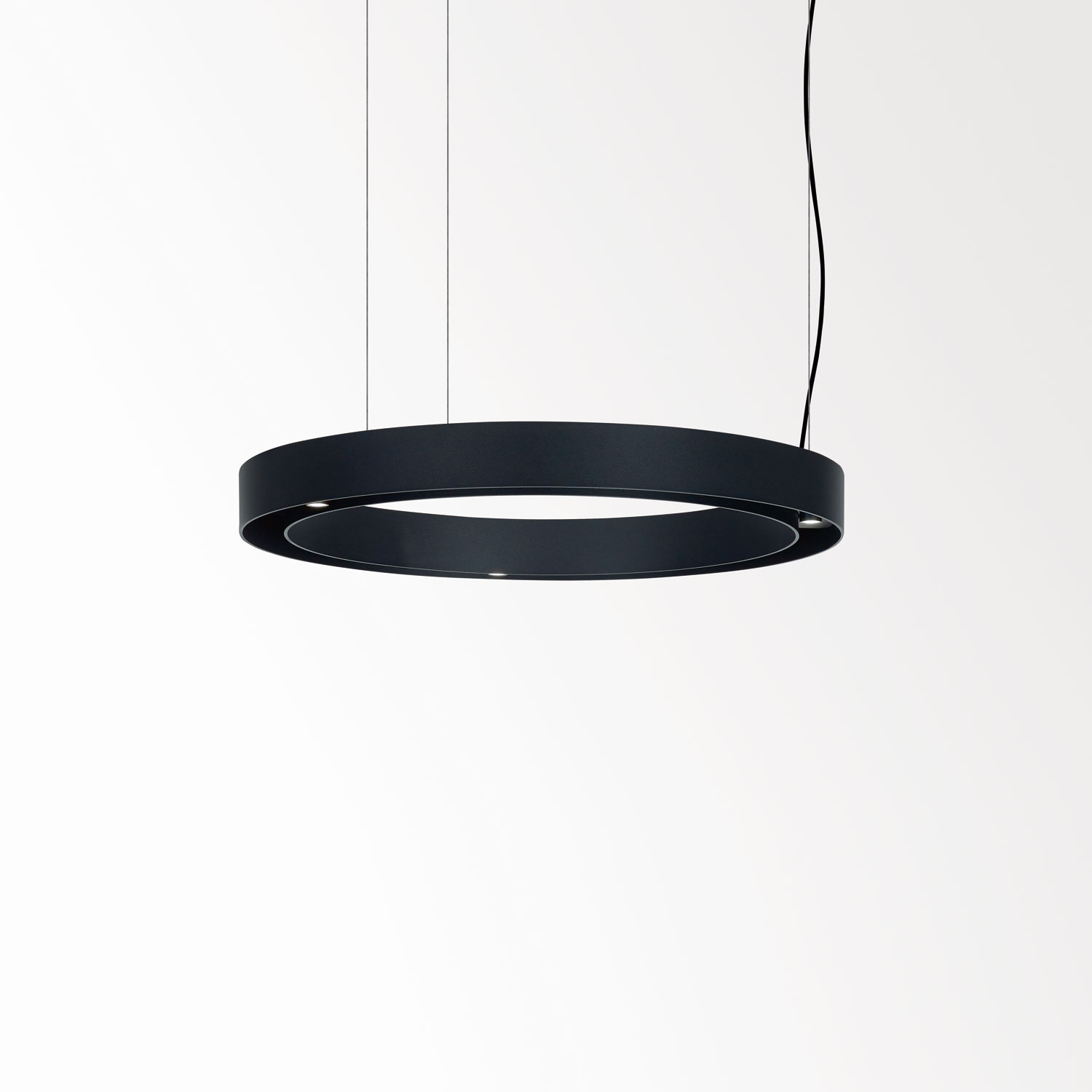 Delta Light 308 07 03 832 B SUPER-OH! 70 83020, черный, 220-240V 0 50-60Hz, CRI 80, Теплый белый (+3000K), 1287 lm 21 W 62 lm W, подвесной потолочный светильник, Delta Light, Бельгия Delta Light 308 07 03 832 B SUPER-OH! 70 83020, черный, 220-240V 0 50-60Hz, CRI 80, Теплый белый (+3000K), 1287 lm 21 W 62 lm W, подвесной потолочный светильник, Delta Light, Бельгия