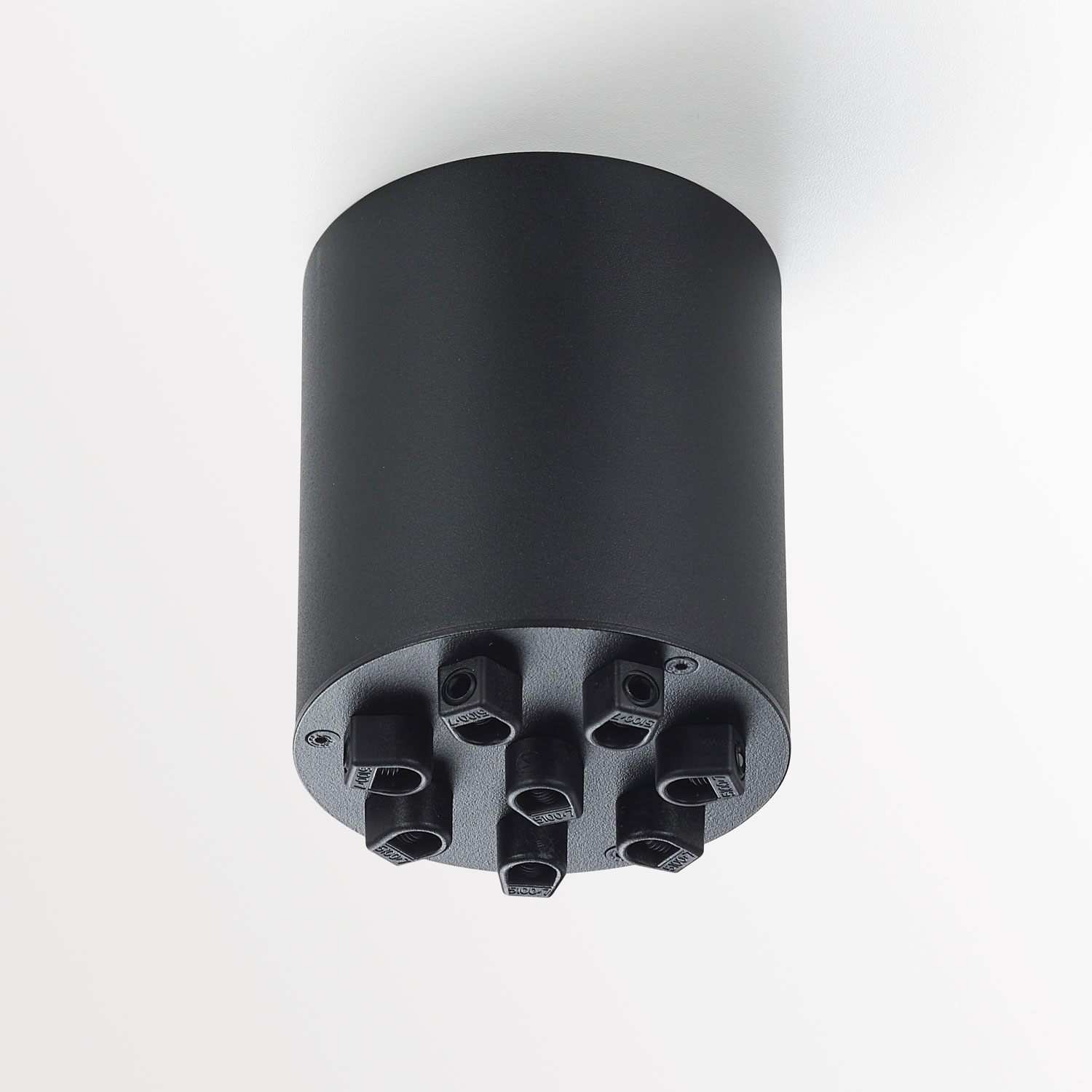 Delta Light 308 24 99 B SUPER-OH! XS CEILING BASE, черный, MAX.8 x SUPER-OH! XS 39 CB DIM8; , аксессуар, Delta Light, Бельгия Delta Light 308 24 99 B SUPER-OH! XS CEILING BASE, черный, MAX.8 x SUPER-OH! XS 39 CB DIM8; , аксессуар, Delta Light, Бельгия