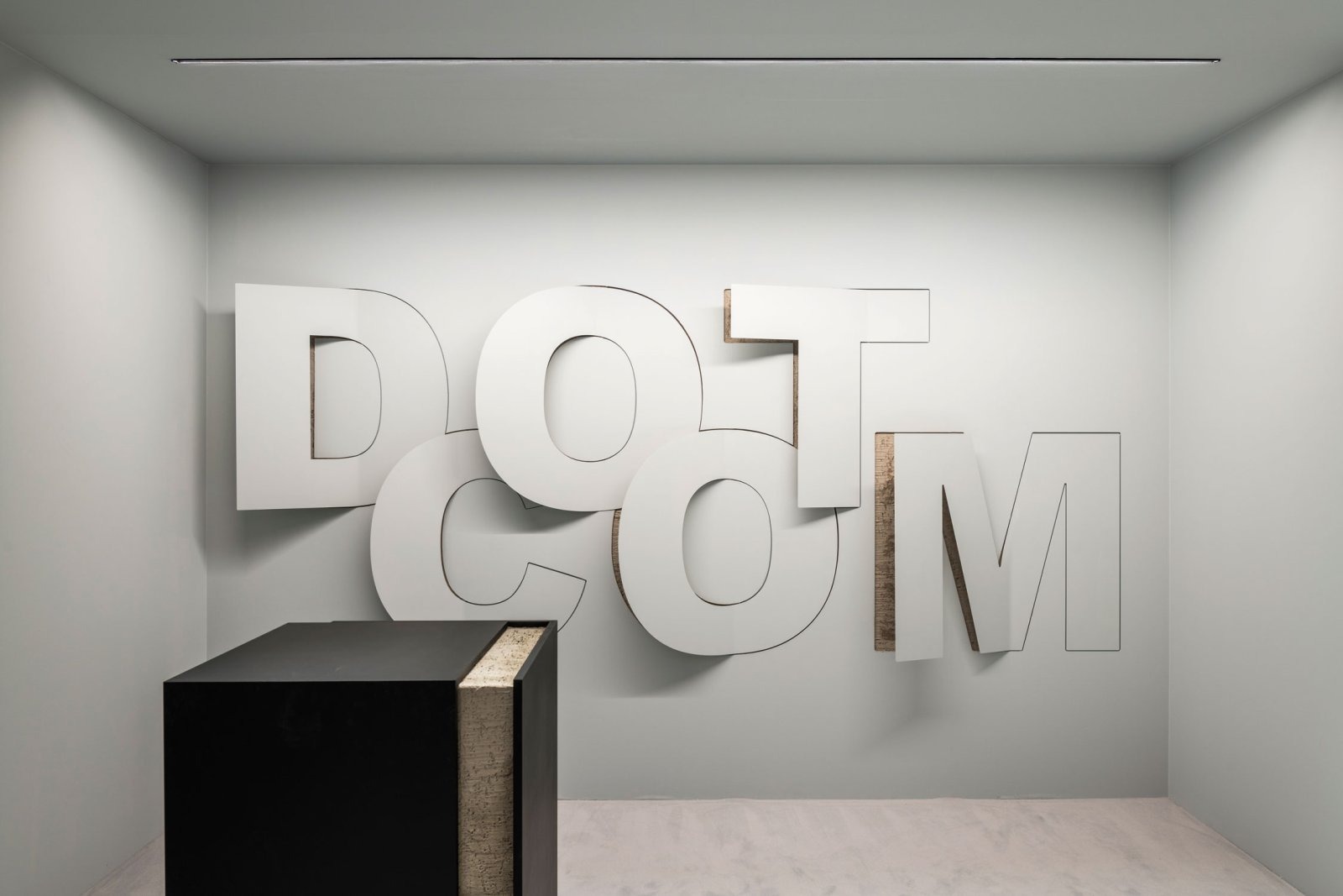 DTC-LEDLINE PROFILE B черный Delta Light ILP 6