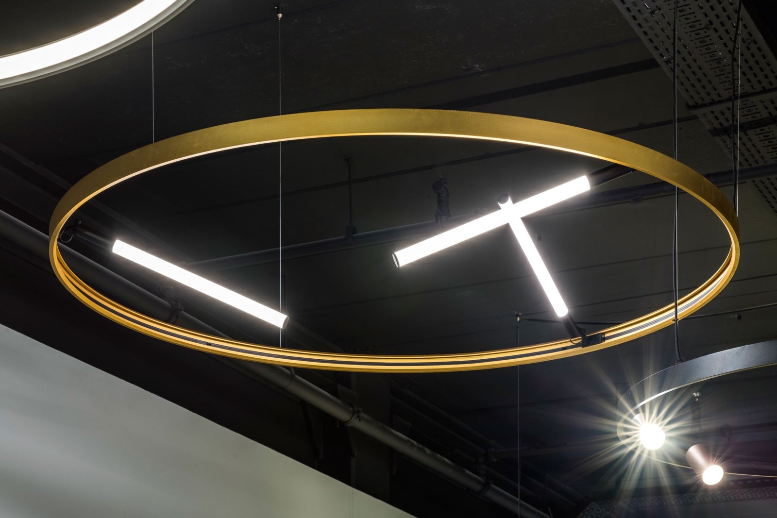 SUPERLOOP-XY180 930 MDL B черный Delta Light подвесной светильник 6