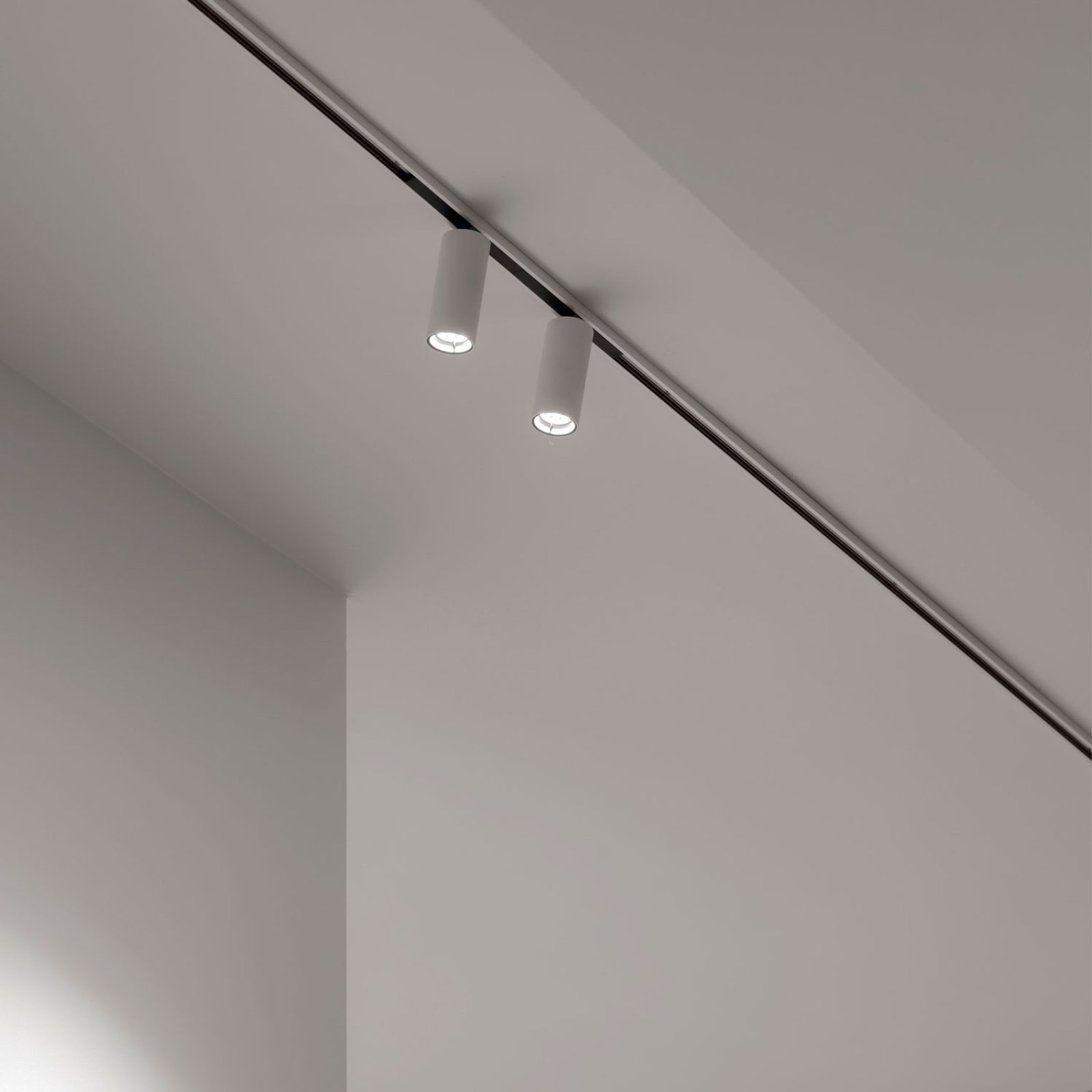 SL19 - PROFILE 2m W белый Delta Light ILP 11