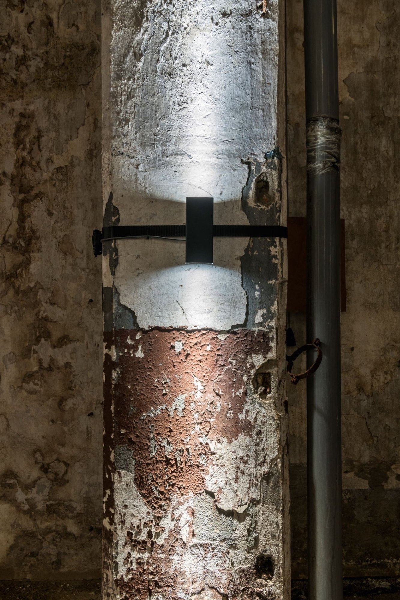 NOCTA SQ85 DOWN-UP WFL 927 N Delta Light уличный настенный светильник 6