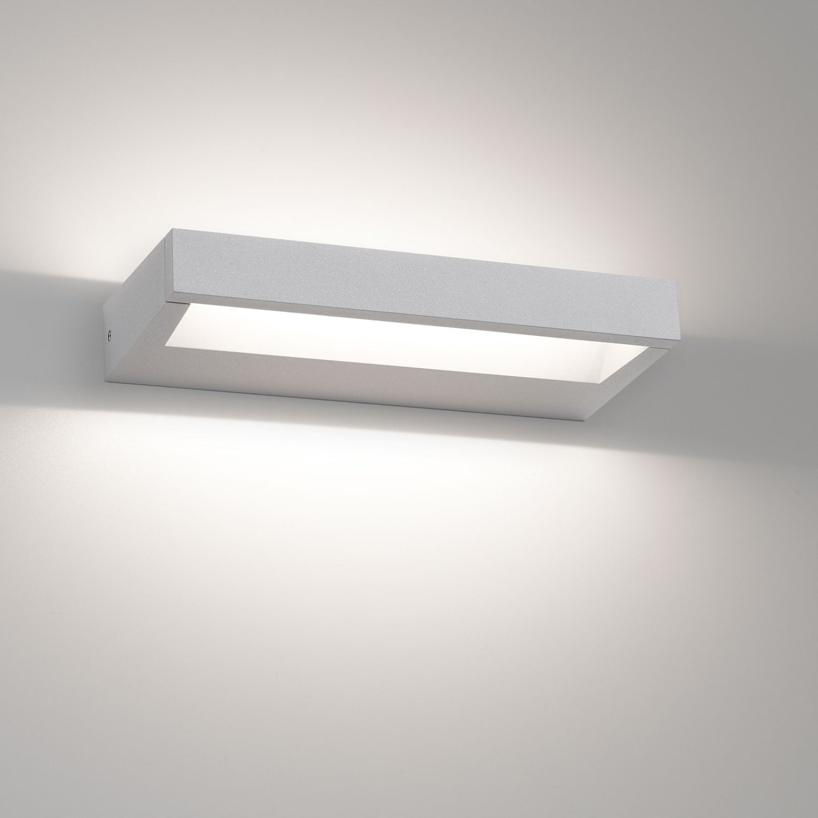 BACKSPACE II 22 X 927 A алюм. серый Delta Light уличный настенный светильник