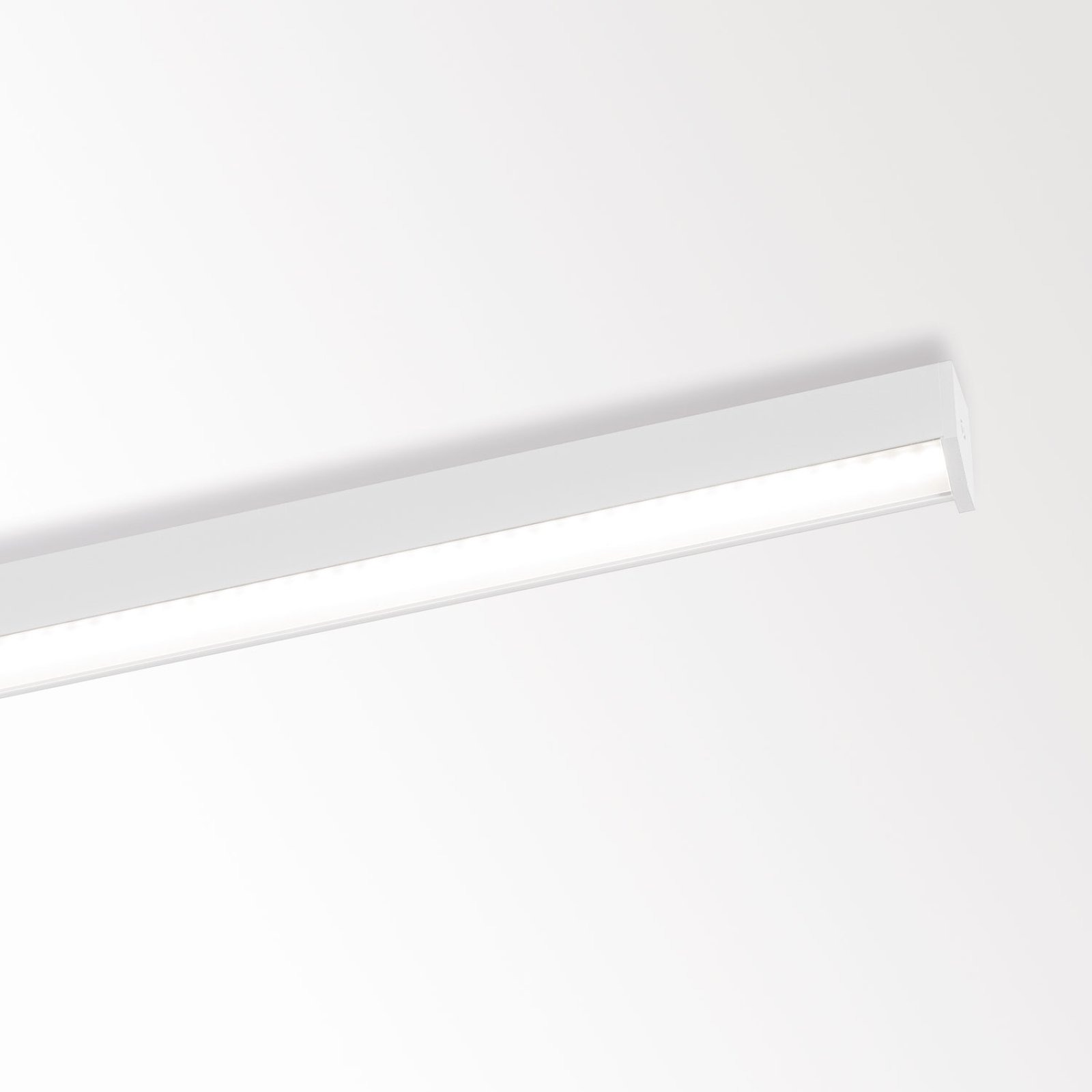 DTC-ON - PROFILE W белый Delta Light ILP