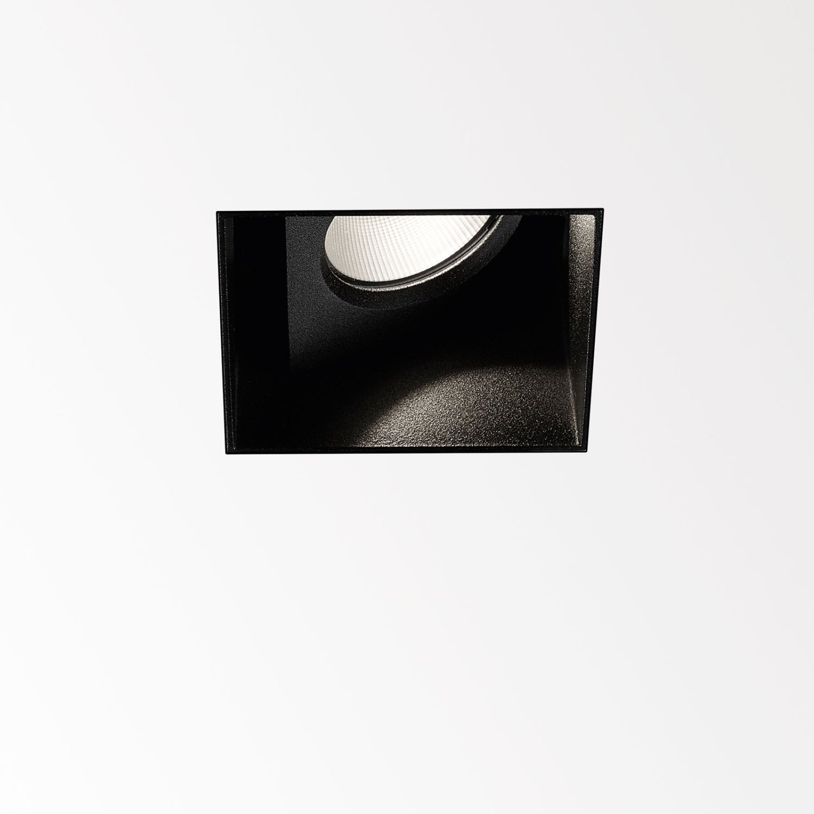 CARREE TRIMLESS OK LED 92733 B черный Delta Light встраиваемый точечный светильник