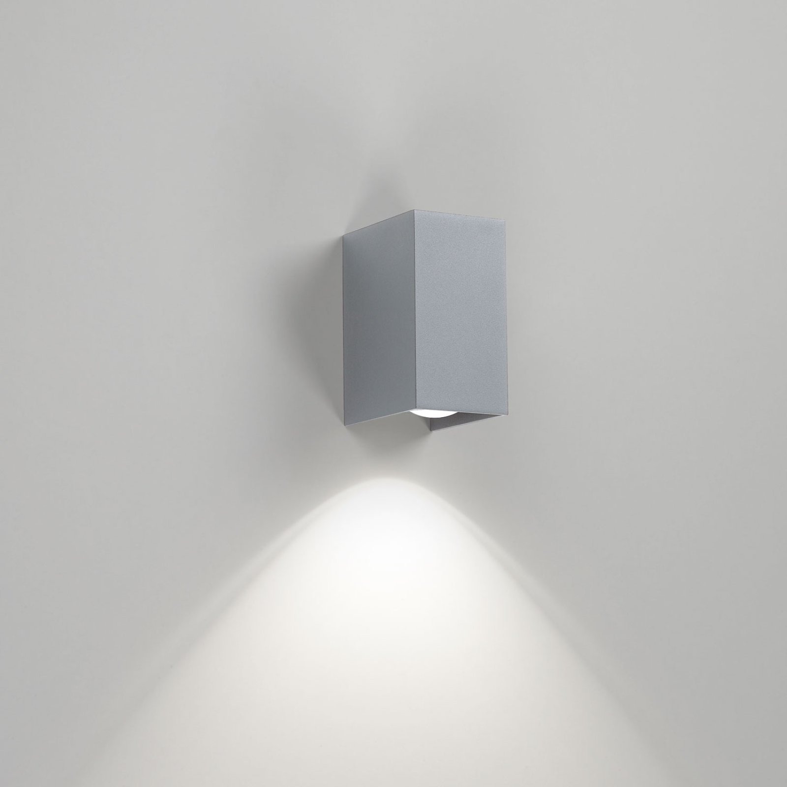 MONO II LED 930 A алюм. серый Delta Light уличный настенный светильник