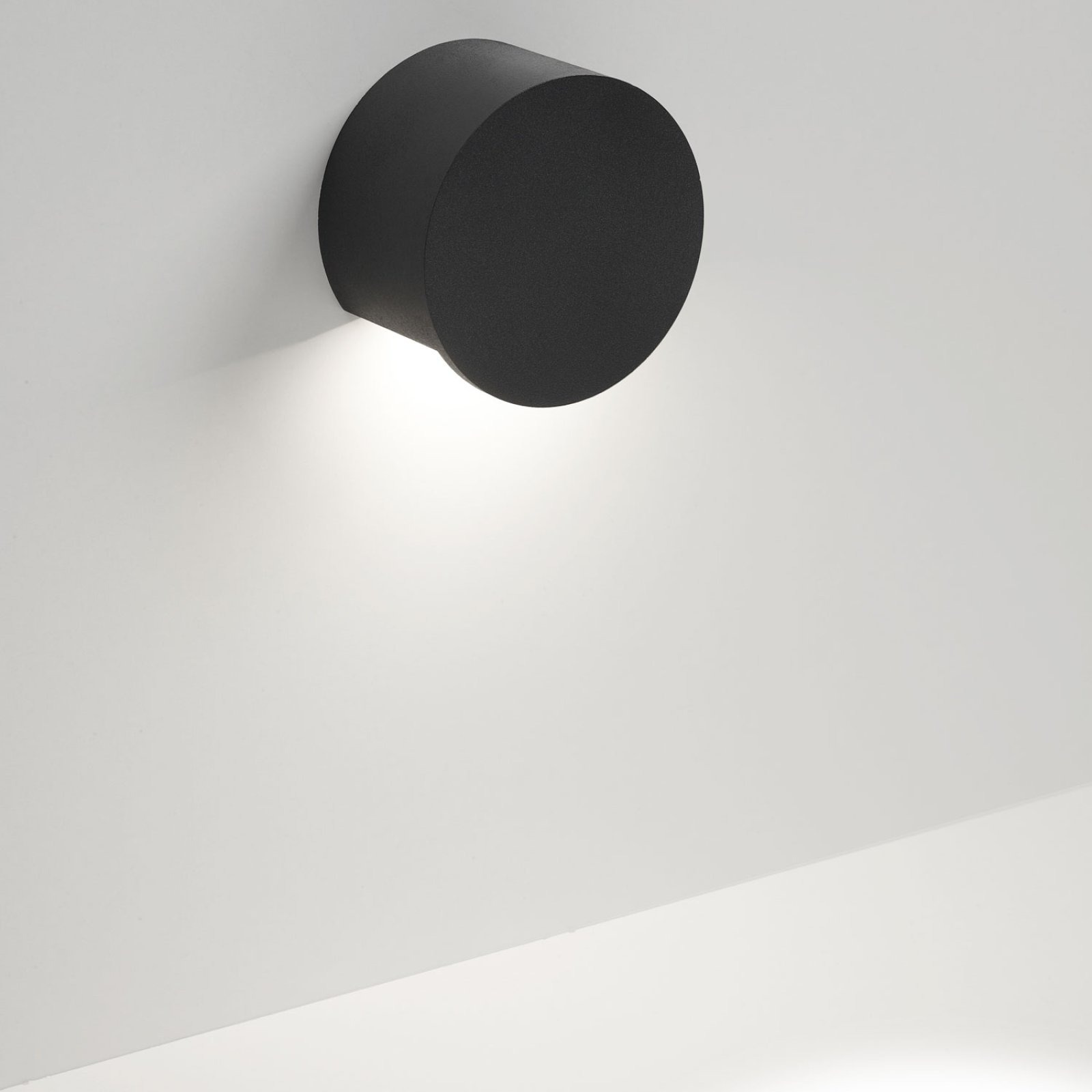 Уличный настенный светильник STIP W R Delta Light 223 54 XX 4