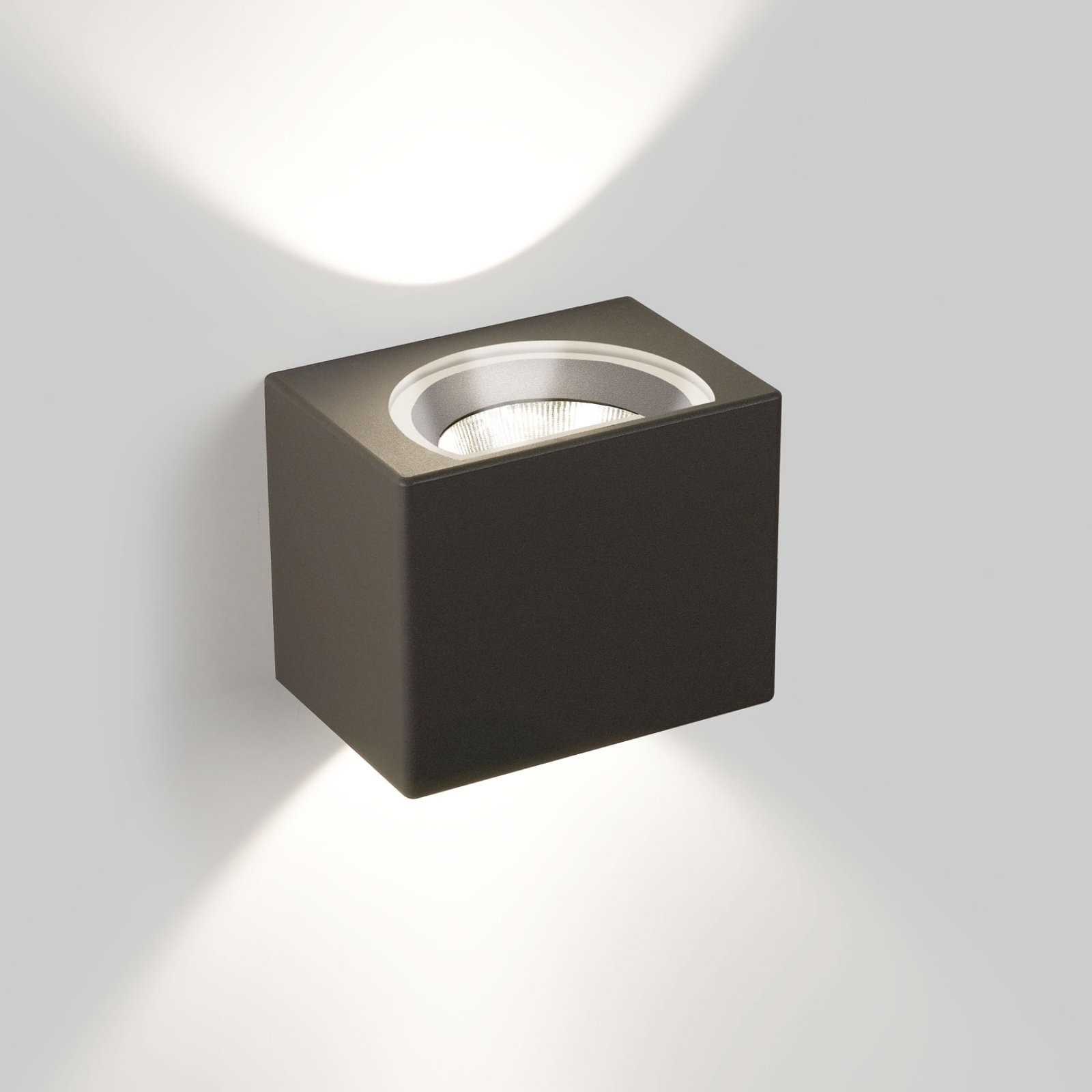 TIGA LED DIM накладной настенный светильник Delta Light 4