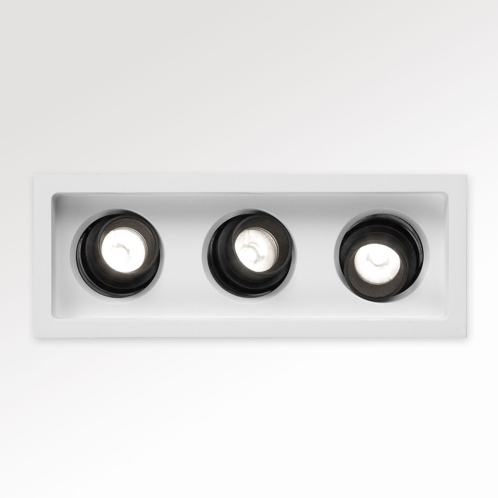 Встраиваемый потолочный светильник MICROGRID 3 Delta Light 100059 XXX0 6