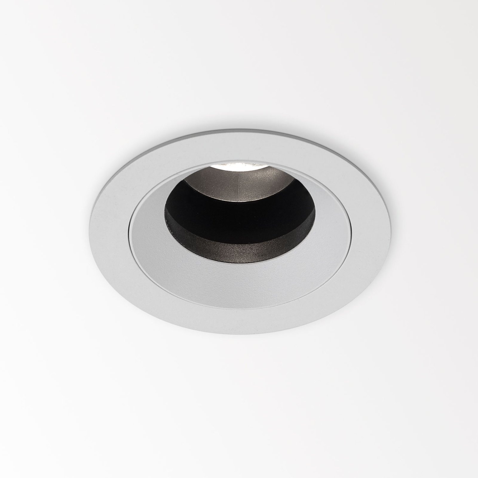 iMAX II ROUND ADJUSTABLE LP 92712 B черный Delta Light Встраиваемый поворотный потолочный светильник 6