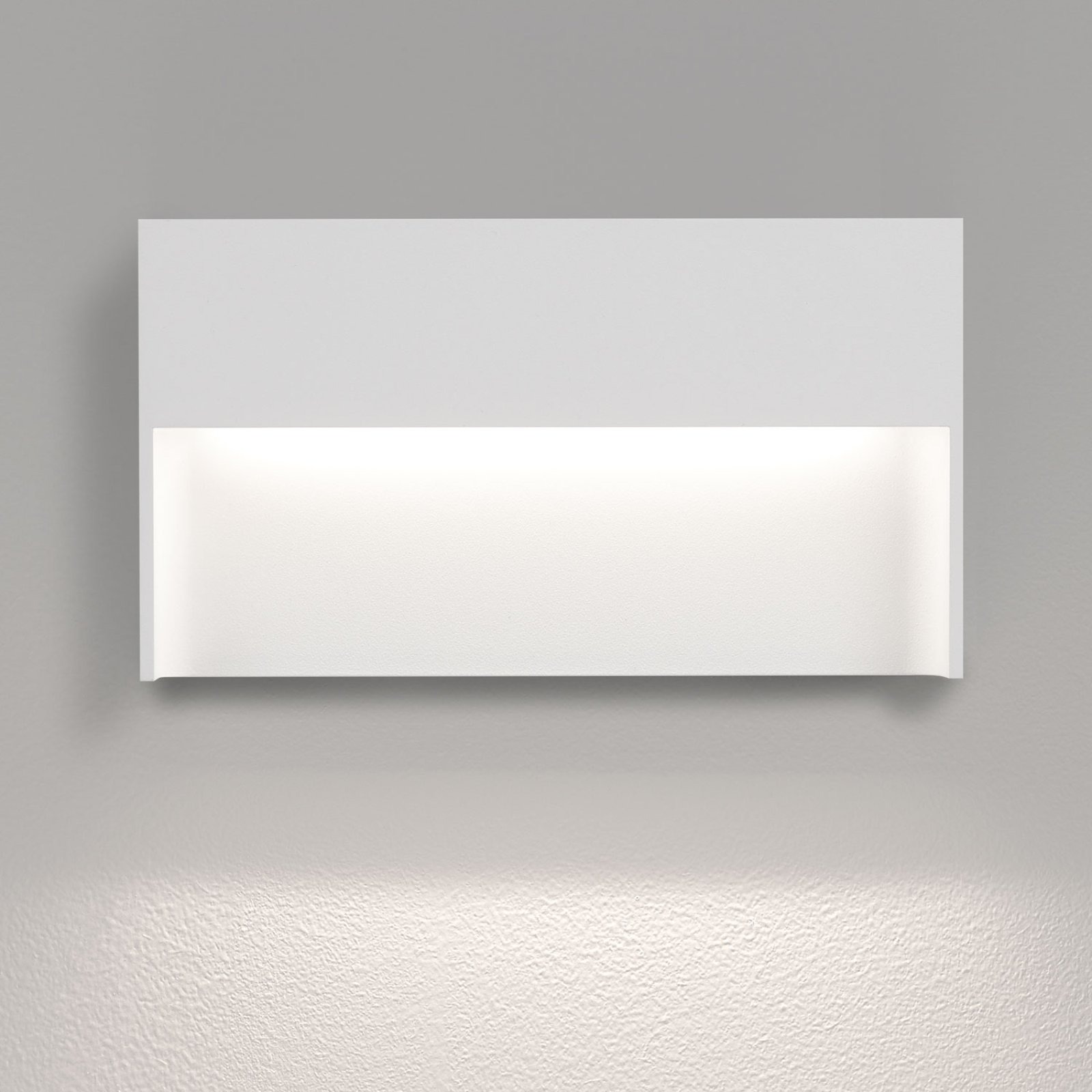SKOV M Delta Light накладной настенный светильник 6