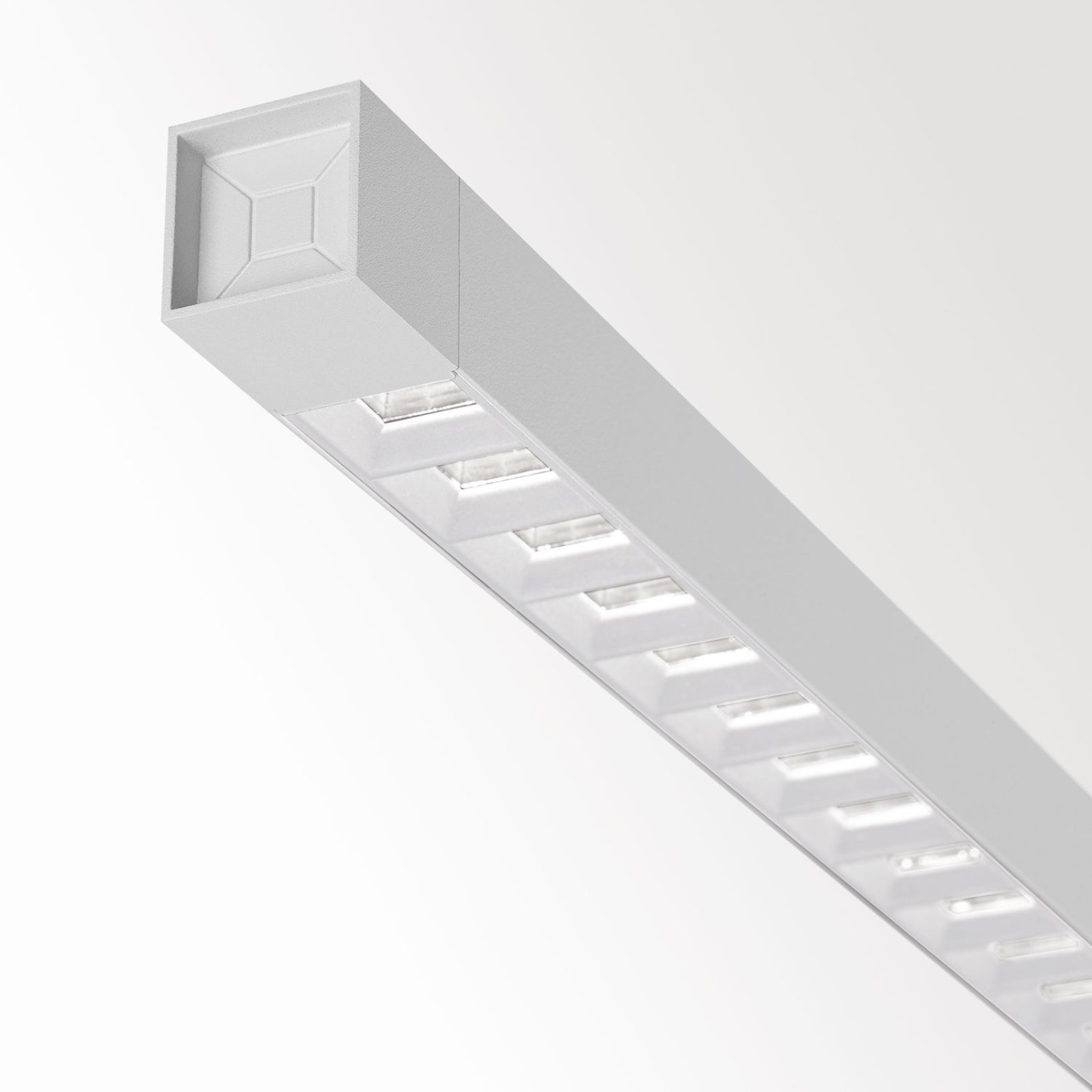 Накладной потолочный светильник INFORM SQ F Delta Light 25528 XXX0 6