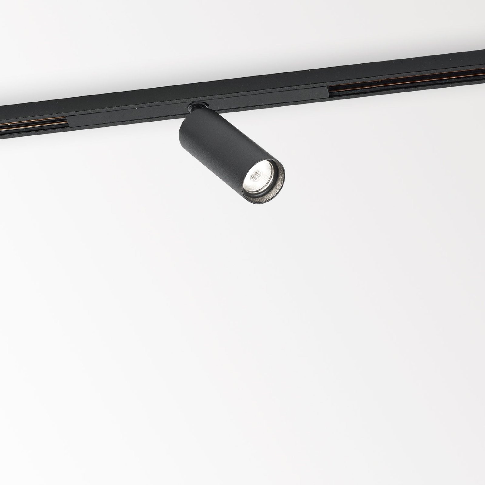 SL19 - PROFILE 2m W белый Delta Light ILP 3