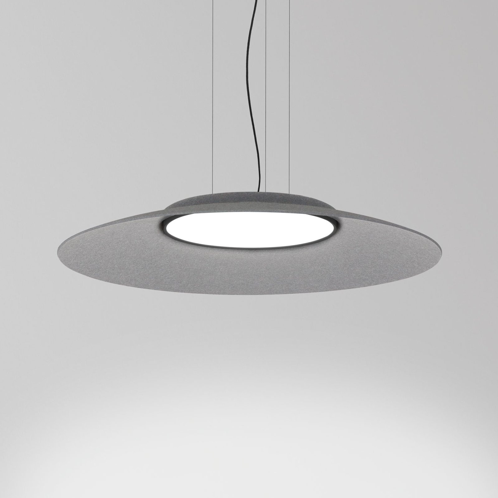 ZOOVER 120 LIGHT GREY 930 B черный Delta Light подвесной светильник