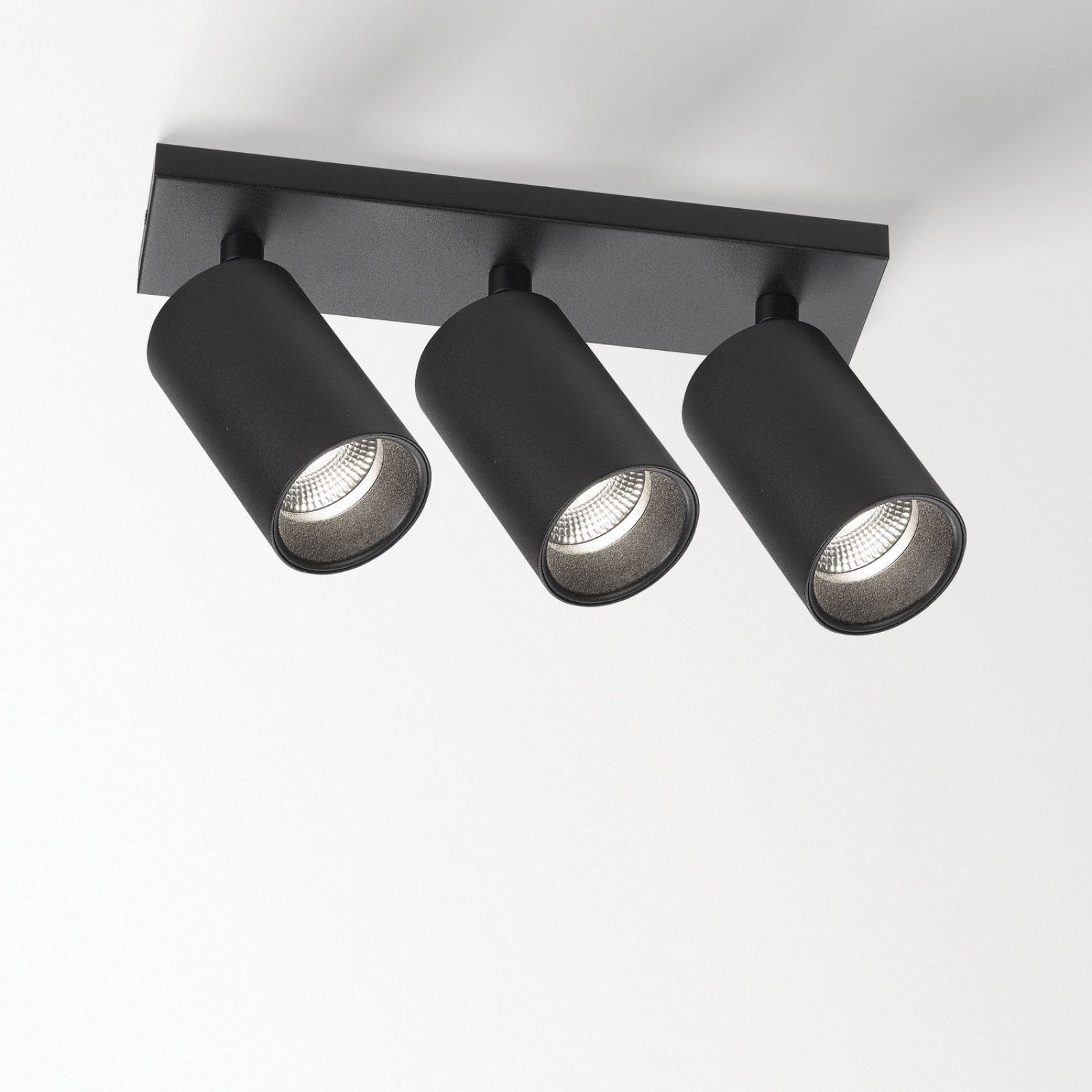 SPYCO ON 3 AC 92733 DIM8 B черный Delta Light потолочный регулируемый светильник