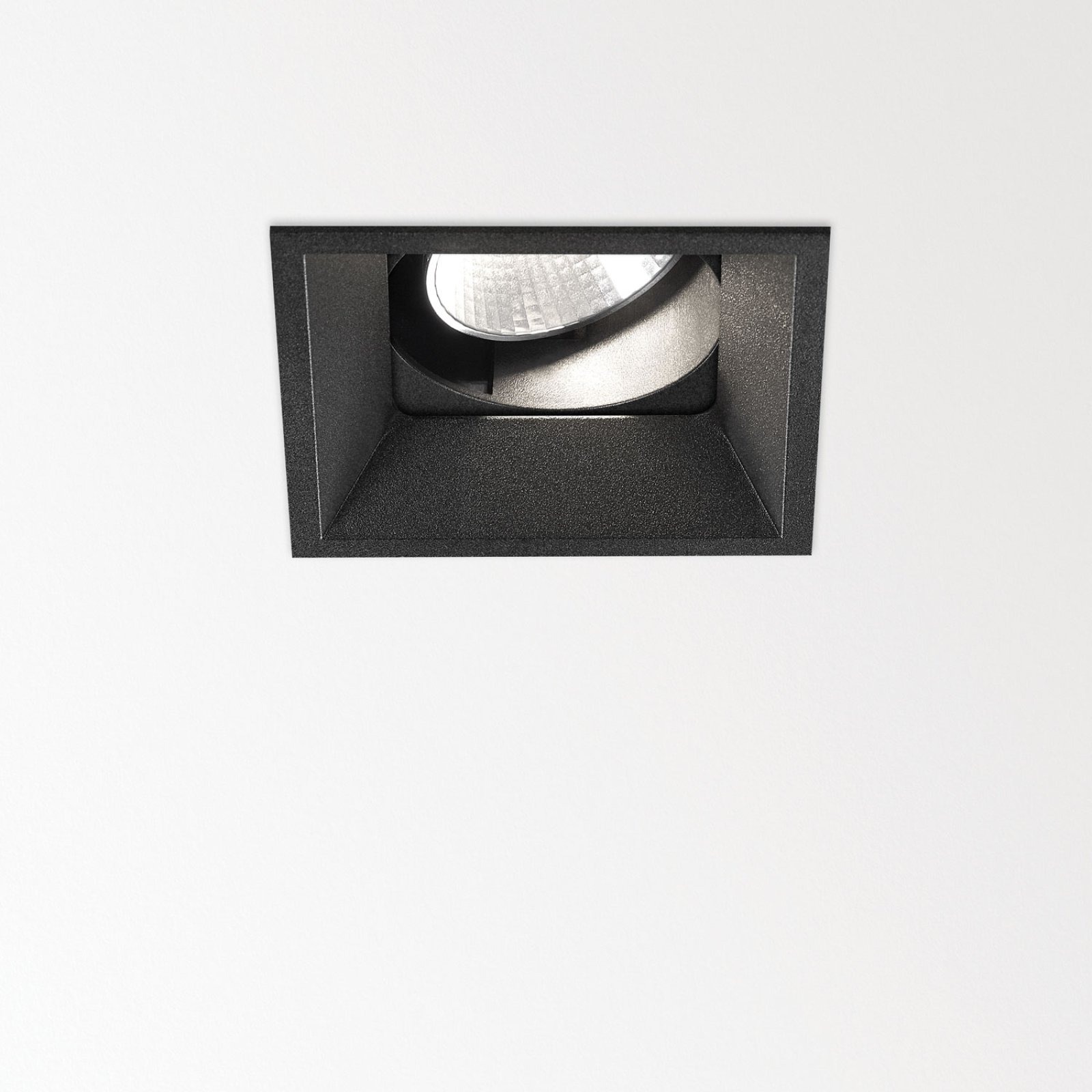 ENTERO SQ-M IP 92718 B черный Delta Light Встраиваемый поворотный потолочный светильник