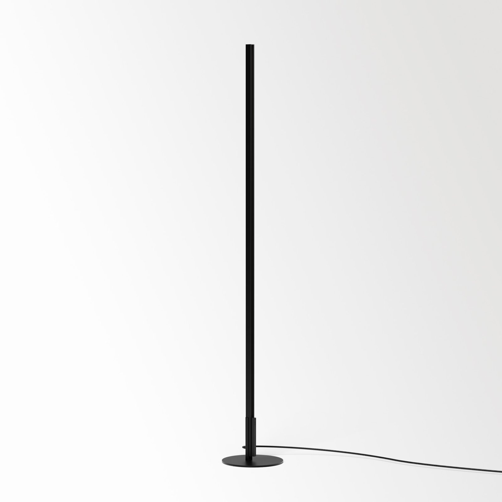 SLM26L F MDL WD B черный Delta Light торшер
