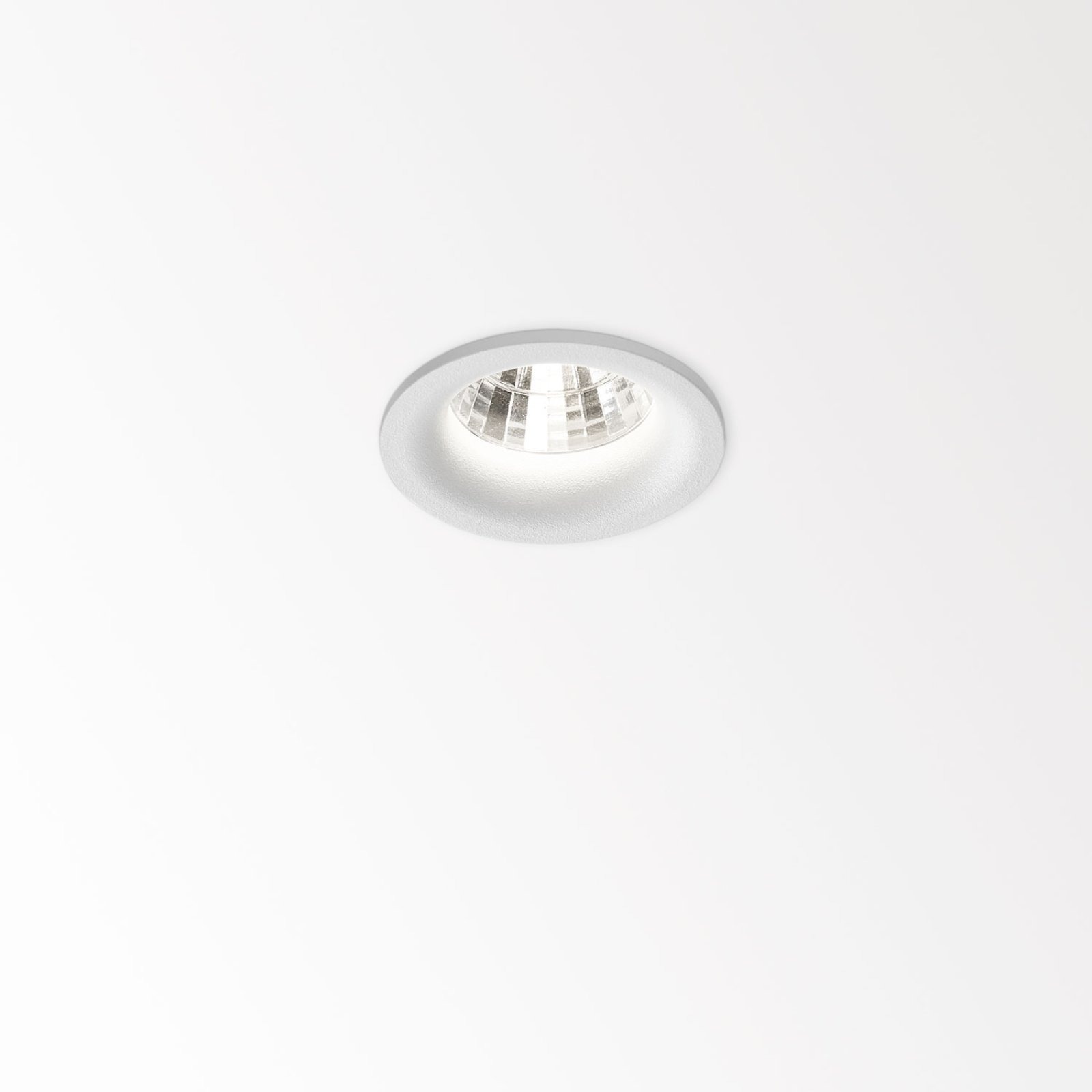 MICRO REO 92735 W белый Delta Light встраиваемый точечный светильник