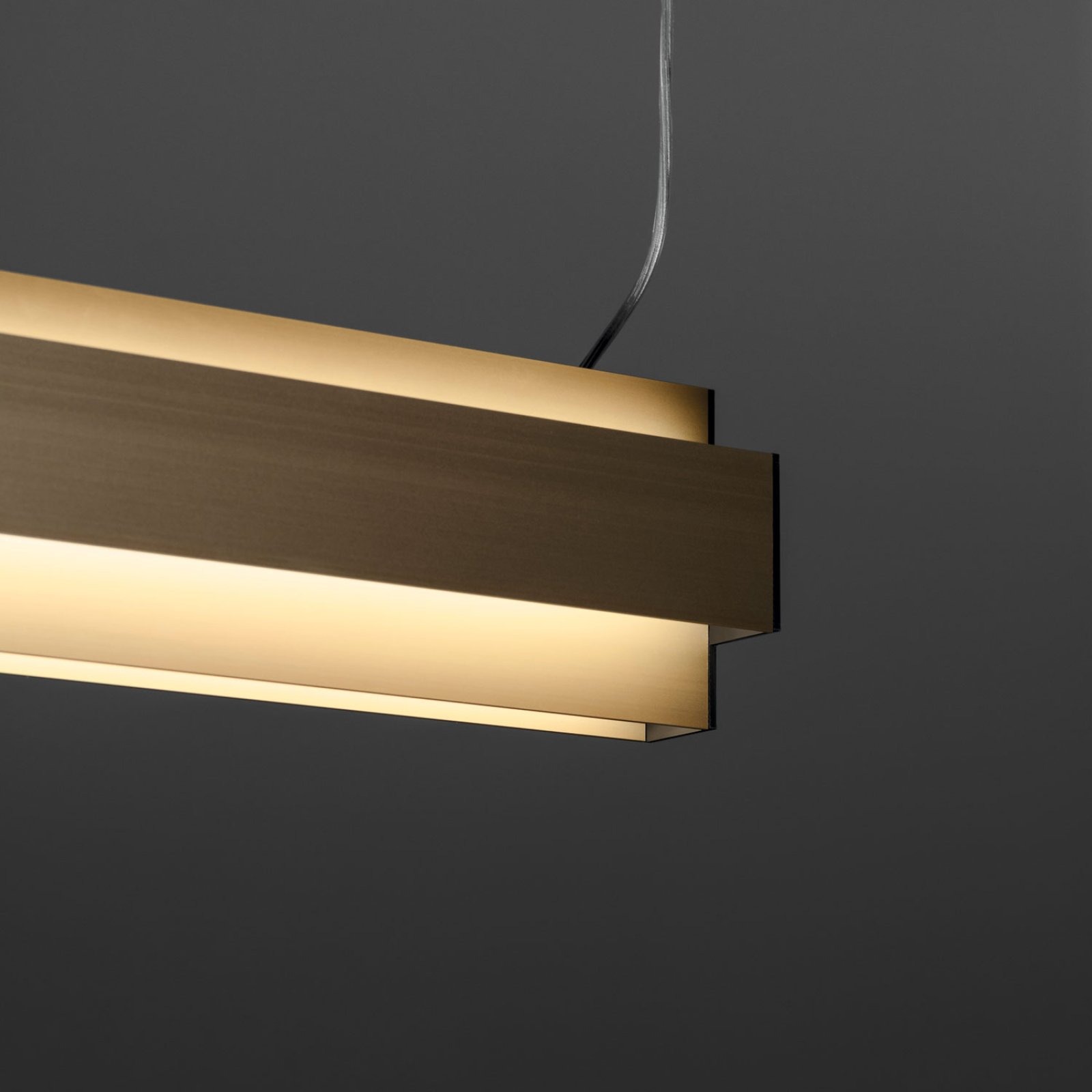 ONE-AND-ONLY P12 DOWN-UP 930 DIM1 GC-B золото цветное Delta Light подвесной светильник 4