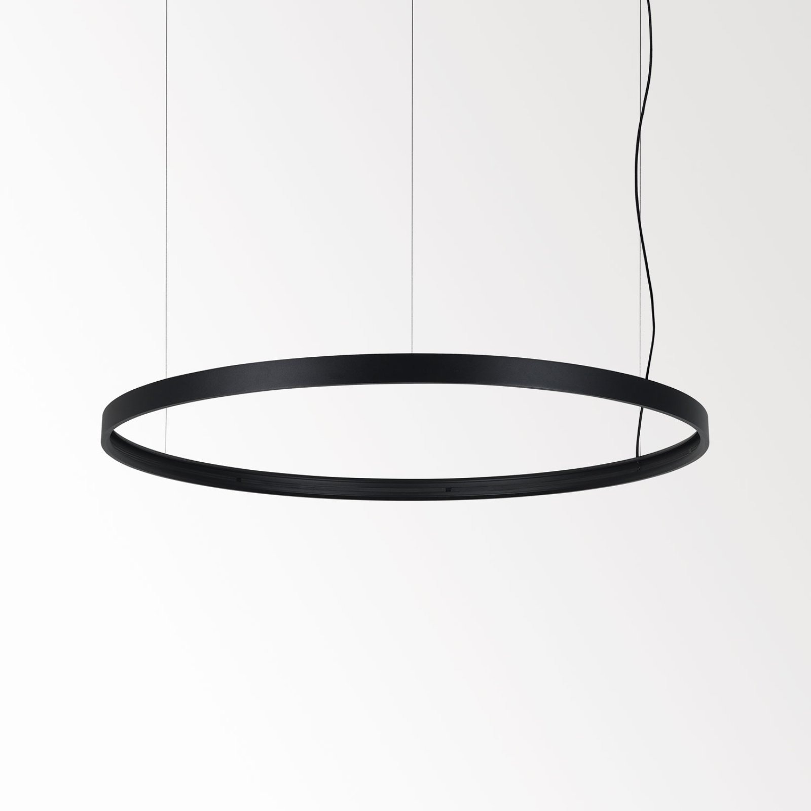 SUPERLOOP HC 120 MDL B черный Delta Light подвесной светильник