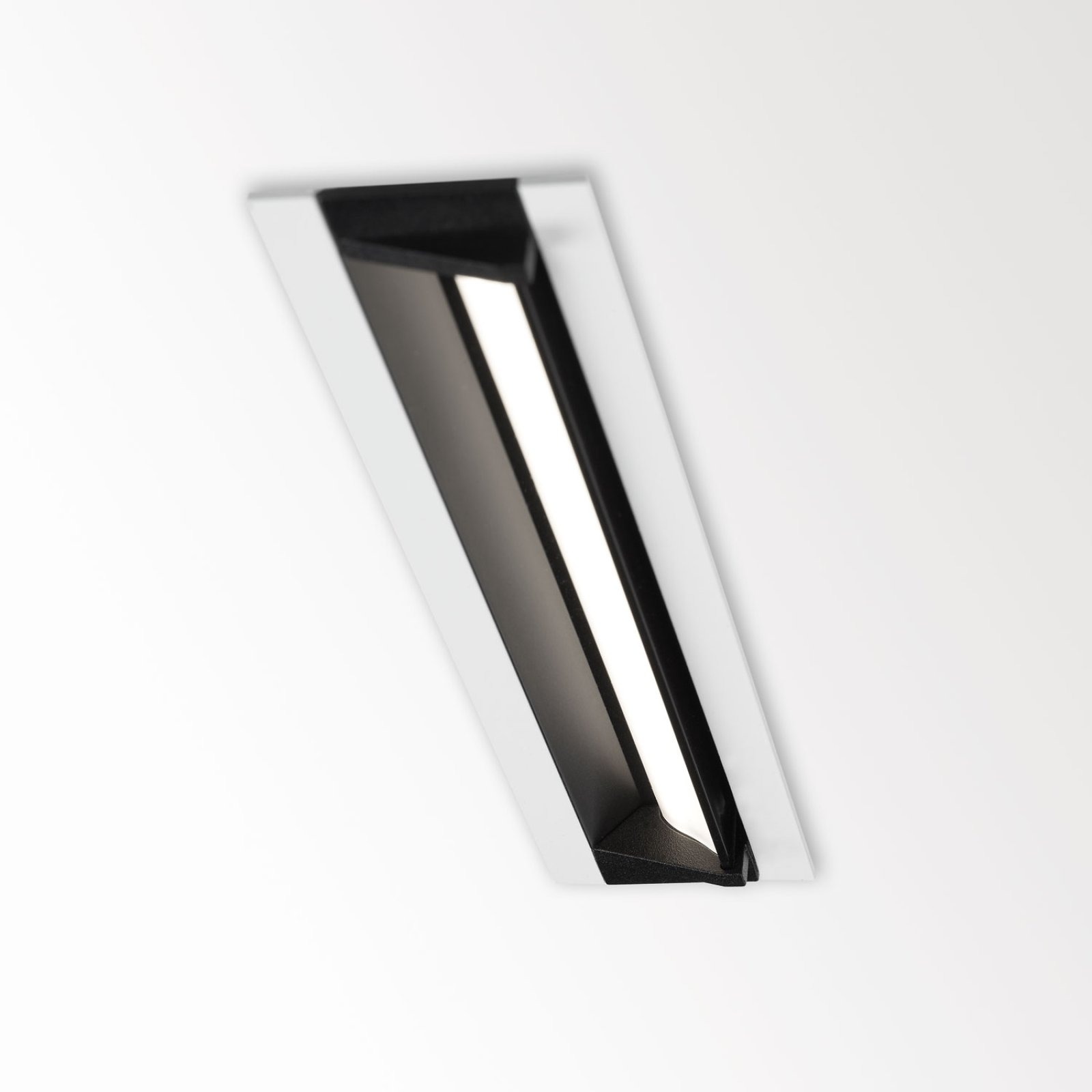 DOT.COM L WALLWASH 02 ST 927 HO W-B белый Delta Light Встраиваемый потолочный светильник 4
