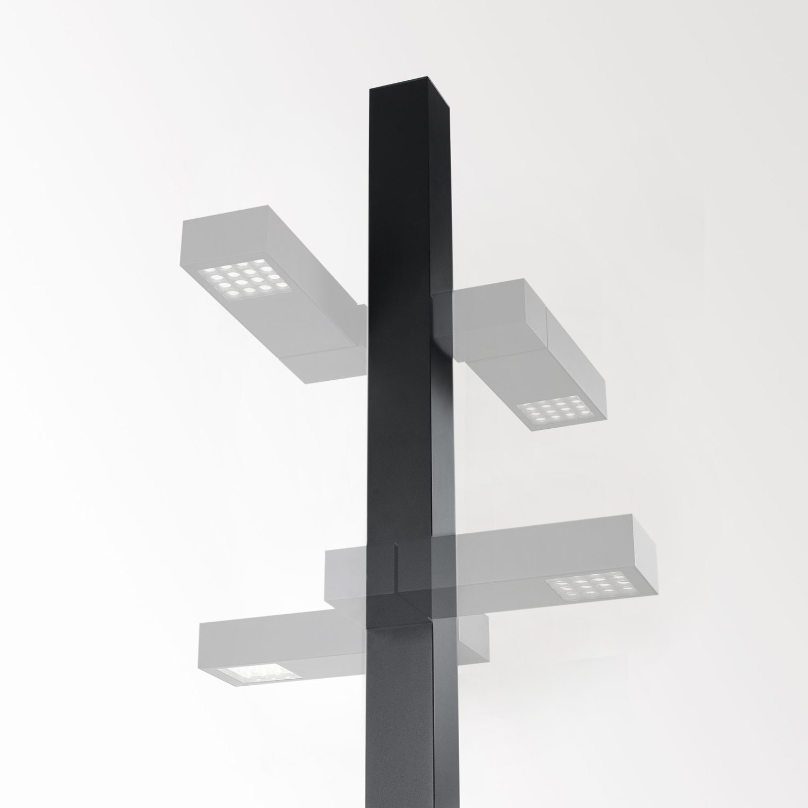 POLESANO 6M - 4 ANCHORED Pole Delta Light